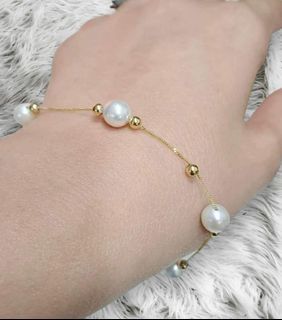 South Sea Pearl Bracelet
18K Solid Gold

💯PAWNABLE

Length:     7-8” adjustable
pearl size: 8-9mm
weight:      2.18- 2.3 grams