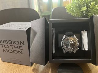 Swatch x Omega Mission To The Moon
