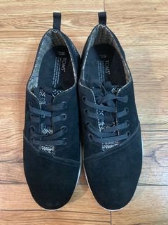 Toms Gamuza Black Shoes - Size 11