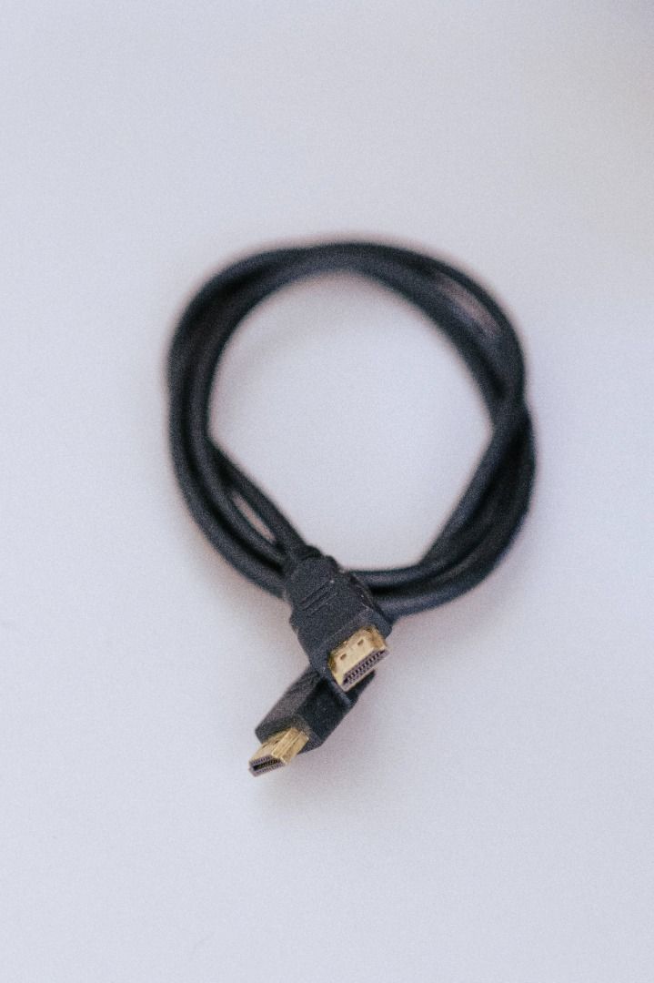 UGREEN HDMI to HDMI cable (Category: Cables & Adaptors) located in Makati City. Submitted by ridgerdale (Listing ID 1297551361, Image 1). Description: HDMI-HDMI cable Rarely used.