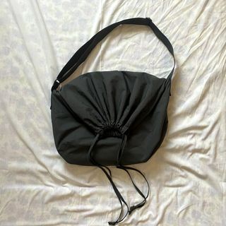 Uniqlo Drawstring Bag