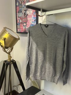 Uniqlo Gray Merino Wool Knit Sweater