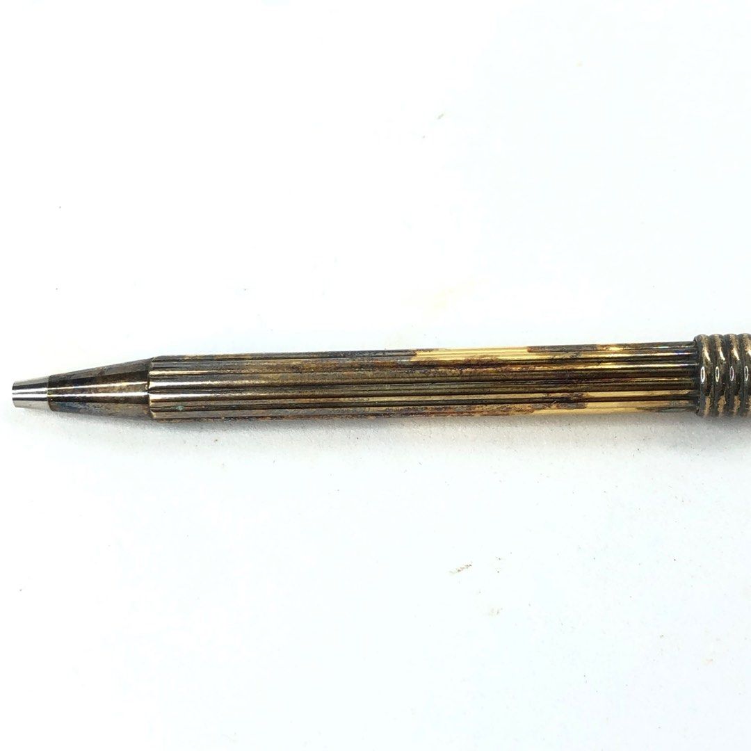 Vintage Christian Dior Ballpoint Pen (Category: Luxury Accessories) located in Makati City. Submitted by archaic532shop (Listing ID 1297587808, Image 3). Description: Details: ▪️Material: Gold Plated ▪️Condition: Non Woking 🔴Needs Ink Refil🔴 🔴No Box🔴 ▪️Pen Type: Ballpoint Pen IMPORTANT NOTES: • Clients with OFFERS will be prioritized. • Selling in “As Is “condition (no warranty or guarantees) Accept all flaws before and after purchase. No ret