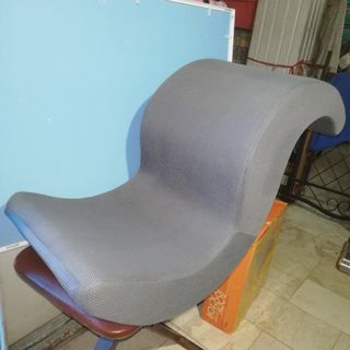 Yura coron fitness chair