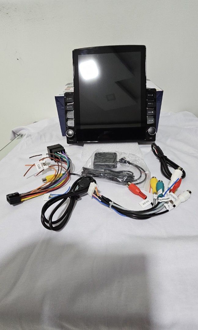10" Android head unit (Category: Audio, Video, Alarm and other Electronic Accessories) located in Caloocan City. Submitted by quickforest.014aad (Listing ID 1297679197, Image 1). Description: 10 inches android head unit complete wiring connector..