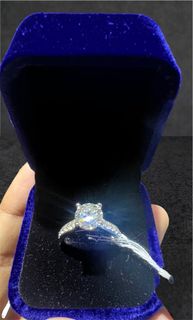 (Category: ) located in . Submitted by luxe.diamondss (Listing ID 1297735937, Image 1). Description: .