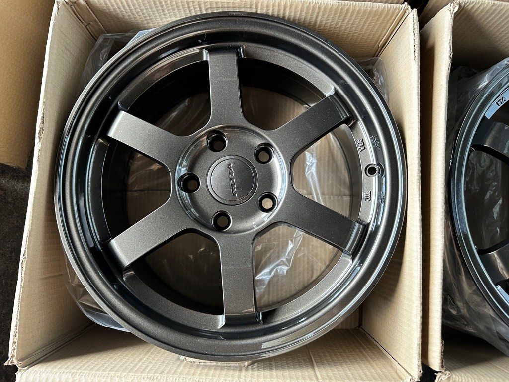 16” Rota Grid Racing Gunmetallic mags 5Holes pcd 114 Bnew, Car Parts ...