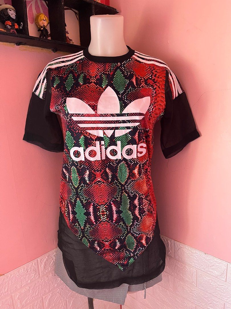 Addidas Branded shirt from ukay bale (Category: Shirts) located in Rodriguez. Submitted by lysf_oshop (Listing ID 1297715975, Image 1). Description: Brand: Adidas L-31 W-19 Reminder: .PLEASE Manage your expection and wash before use. • Color may appear lighter/darker due to lightning. .