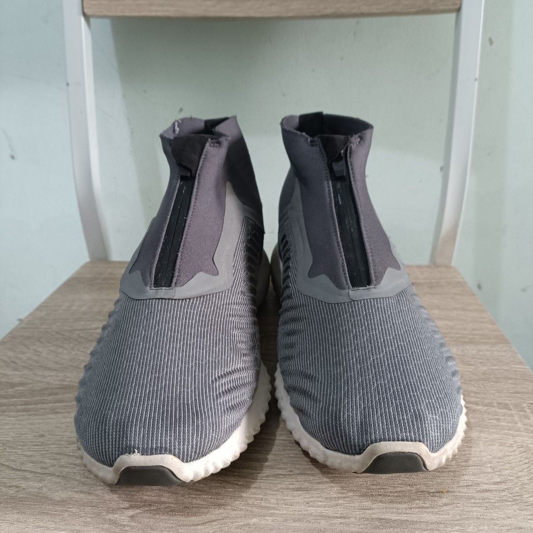 Alphabounce mid store
