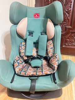 Akeeva Car seat - infant to toddler