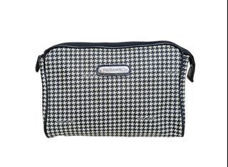 AUTHENTIC  RALPH LAUREN HOUNDSTOOTH PRINT COATED CANVAS CLUTCH / COSMETICS / TOILETRIES BAG