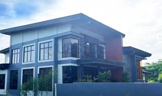 Ayala Westgrove Heights Modern House For Sale With A Massive Pool And Floor Area