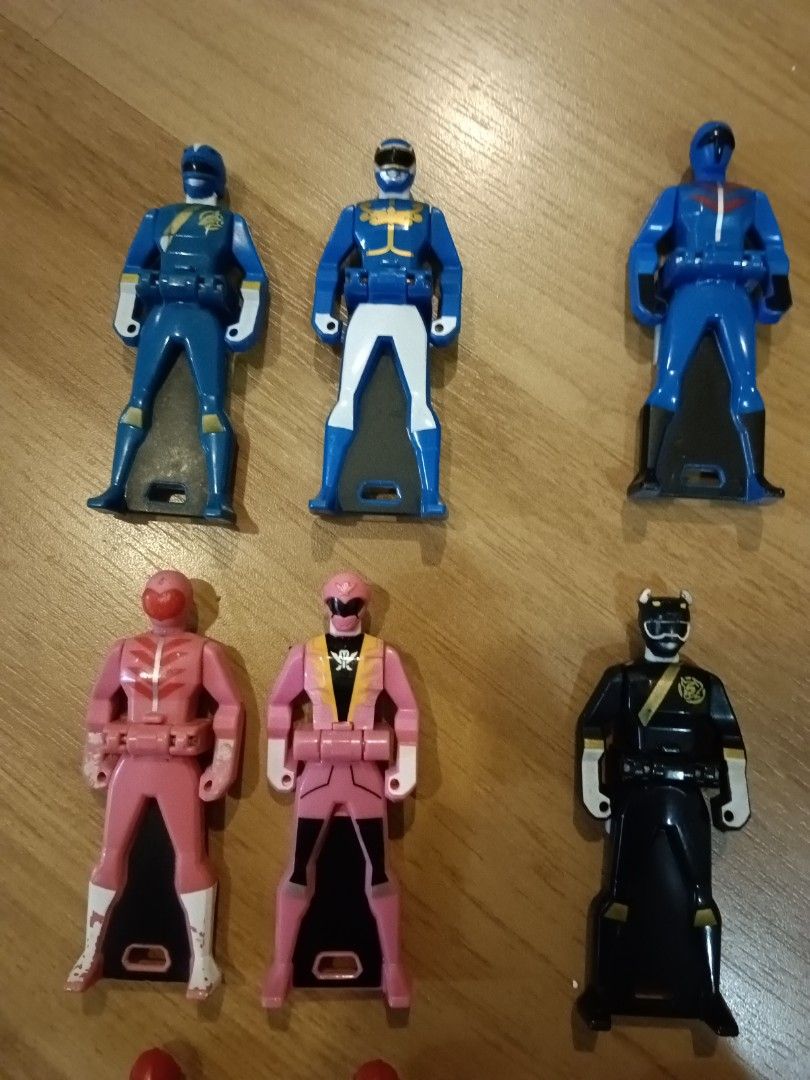 Bandai Power Rangers Super Sentai Figure Keys assorted, Megazord ...