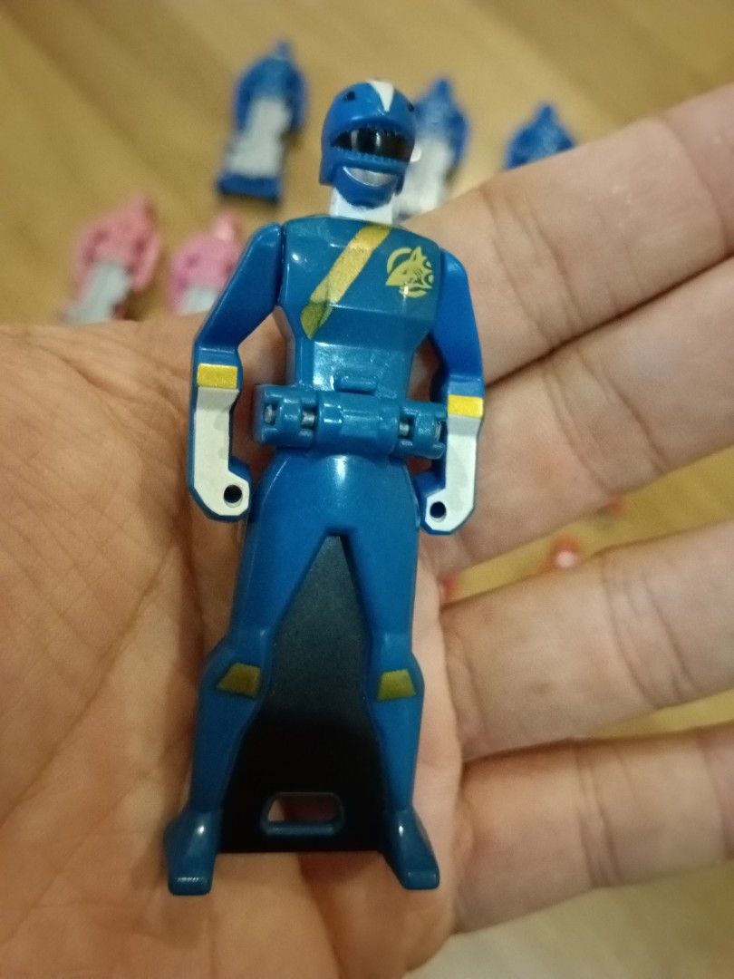 Bandai Power Rangers Super Sentai Figure Keys assorted, Megazord ...