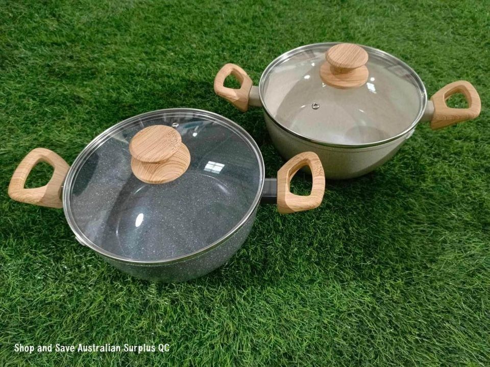 CROFTON 22cm Ceramic and Non-Stick Stew Pot (Category: Cookware & Accessories) located in Muntinlupa City. Submitted by aussie.surplustore (Listing ID 1297719051, Image 1). Description: Crofton 22cm Stew Pot CROFTON 22cm Ceramic and Non-Stick Stew Pot * Forged aluminium for even heat distribution * Base is suitable for all stovetops * Stay cool soft touch handle Surplus from Australia PICK UP We are available online and thru our physical store lo