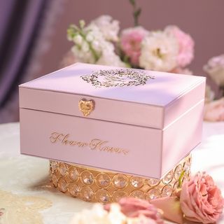 Flower knows strawberry  rococo limited edition jewelry box
