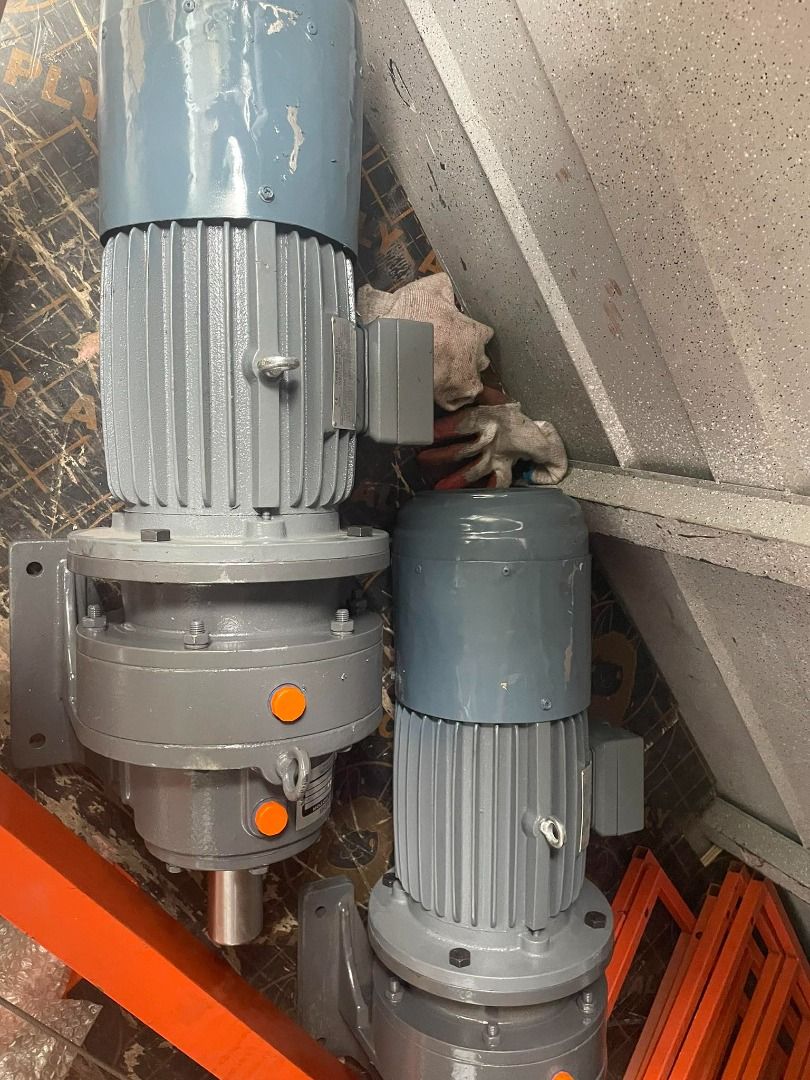 Gear motor (Category: Construction Tools & Equipment) located in Manila. Submitted by 09150361920ronvillaflor (Listing ID 1297679118, Image 1). Description: Gear motor Brand: nachi japan Specs: Single phase / 220v ₱56,250 For inquiries GLOBE:📞 ☎ 0⃣9⃣1⃣5⃣0⃣3⃣6⃣1⃣9⃣2⃣0⃣ 📞 ☎ 0⃣9⃣1⃣5⃣0⃣3⃣6⃣1⃣9⃣2⃣0⃣ Email me@ 📫 📑 r-o-n-.-h-a-y-a-i-@-g-m-a-i-l.c-o-m Check my Carousell: https://www.carousell.ph/u/ronvillaflor0/ PRICE MAY CHANGE WITHOUT PRIOR NOTICE‼