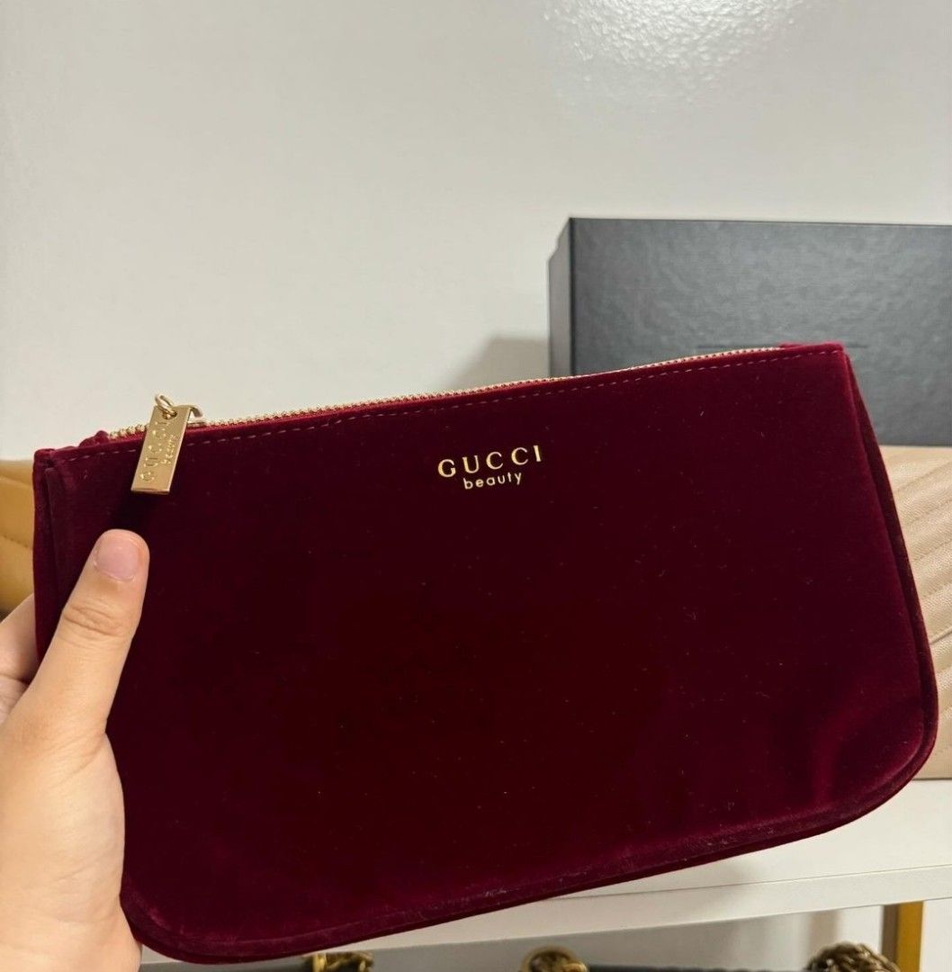 Gucci beauty bag top