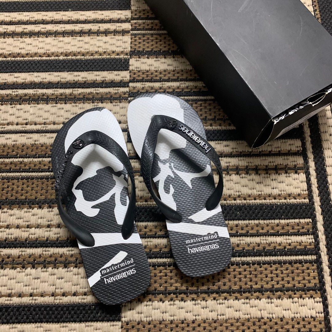 Havaianas x Mastermind Japan, Men's Fashion, Footwear