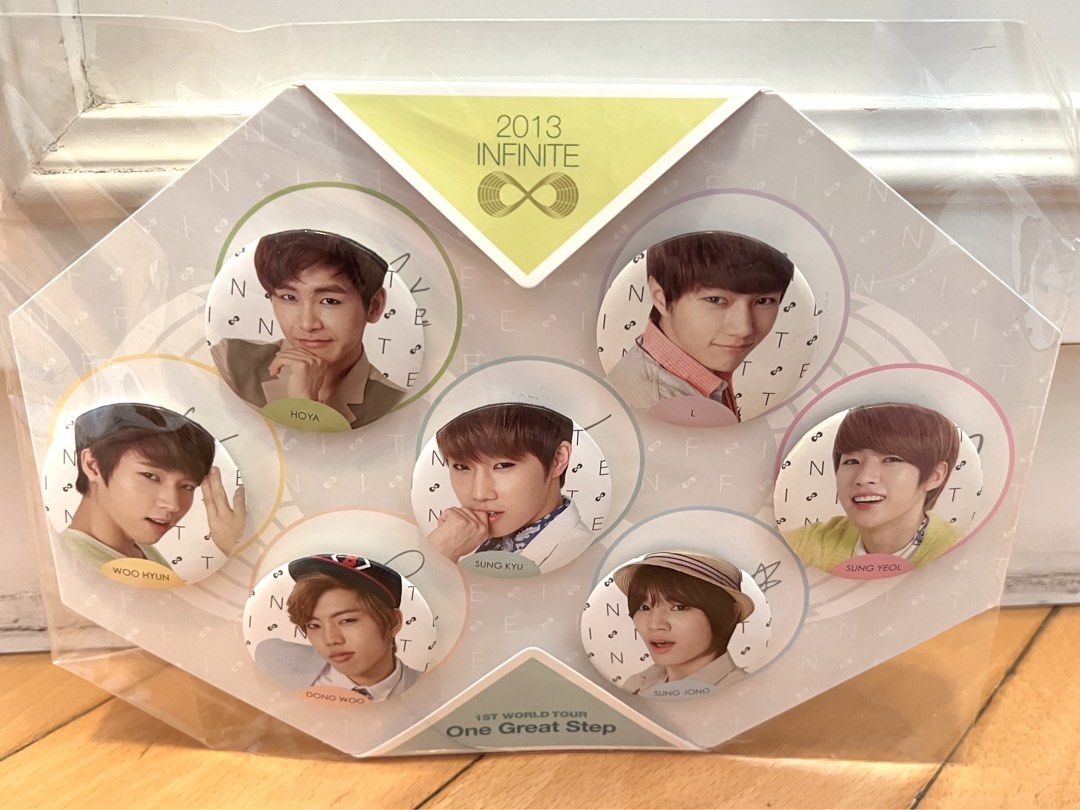 Infinite 1st world tour 襟章, 興趣及遊戲, 收藏品及紀念品, 韓流 