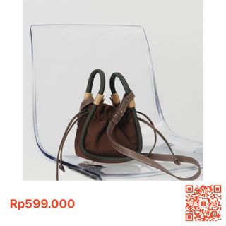(Kategori: ) berada di . Dikirim oleh 2604declutter (ID iklan 1297708301, Gambar 1). Deskripsi: .