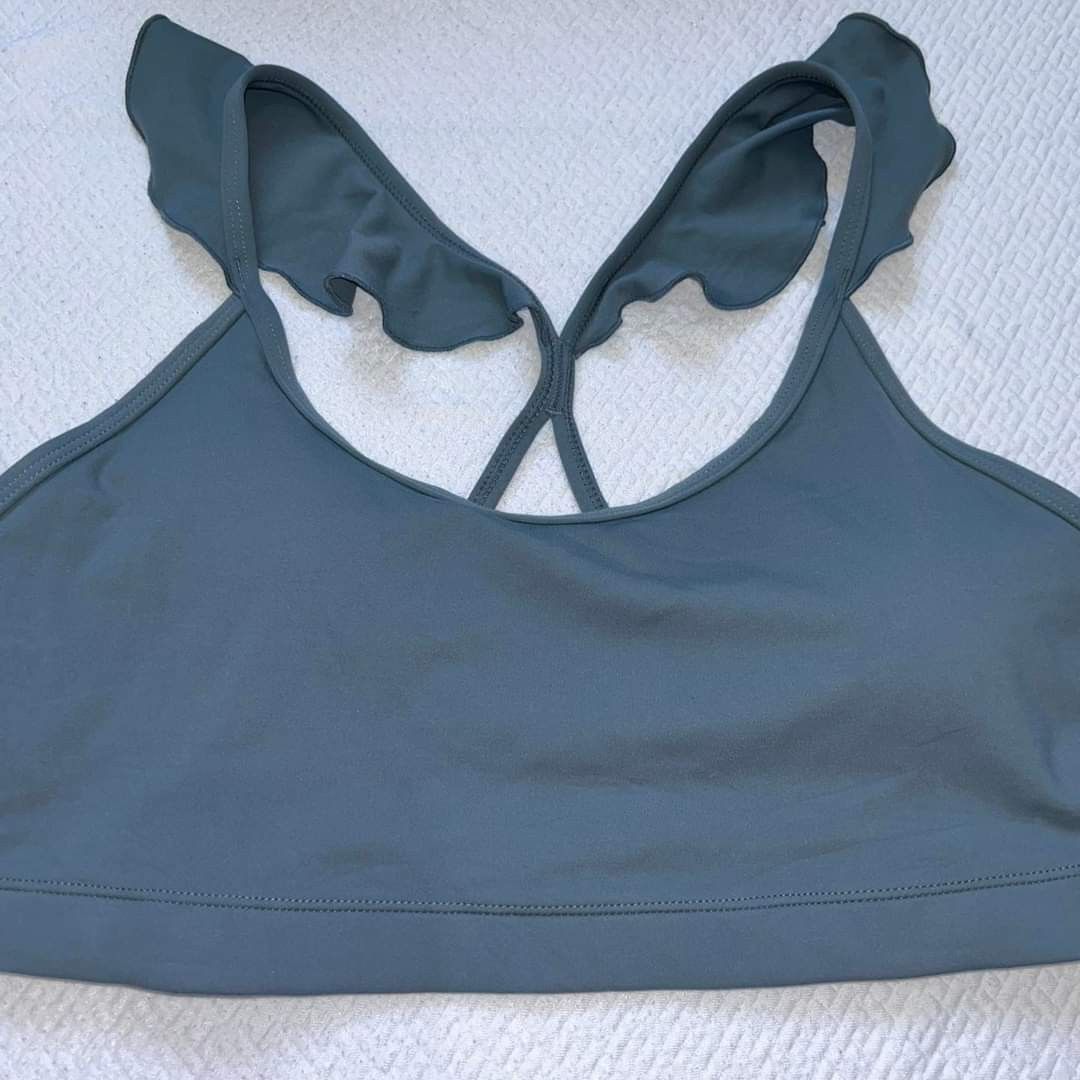 Joy Lab Sports Bra Medium Women s Fashion Activewear on Carousell