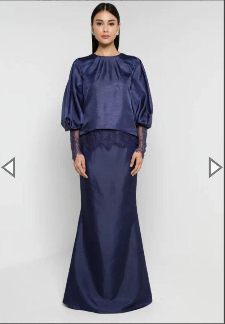 NH by Nurita Harith Navy Blue Eiko Kurung (Category: Baju Kurung & sets) located in Singapore. Submitted by baizz (Listing ID 1297783318, Image 3). Description: Original price: $240.90 Colour: Navy blue Free doorstep delivery.