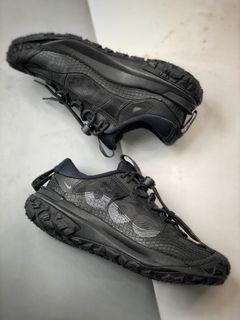 (Category: ) located in . Submitted by lovely_shoes (Listing ID 1297750844, Image 1). Description: .