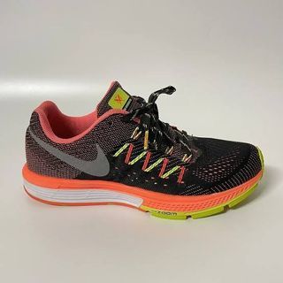 Nike Air Zoom Vomero 10 Women’s Running, Size 9US, Hyper Orange/ Reflective Silver
