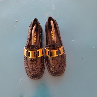 Authentic  Prada  Bucked  woven loafers