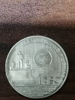 Selling rare 1piso Asean 50 commemorative coin, brilliant, uncirculated