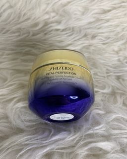 Shiseido Vital Perfection Uplifting & Firming Advanced Cream 50ml