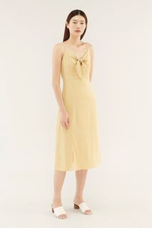 (Category: ) located in . Submitted by mostlybrandnewclothes (Listing ID 1297758450, Image 1). Description: .