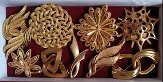 Vintage Gold plated/filled Brooches (Japan)