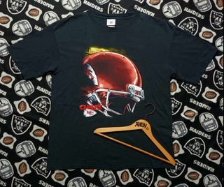 Vintage NFL Shirt
Kansas Chiefs Helmet Design
Size Large (L30 W23)