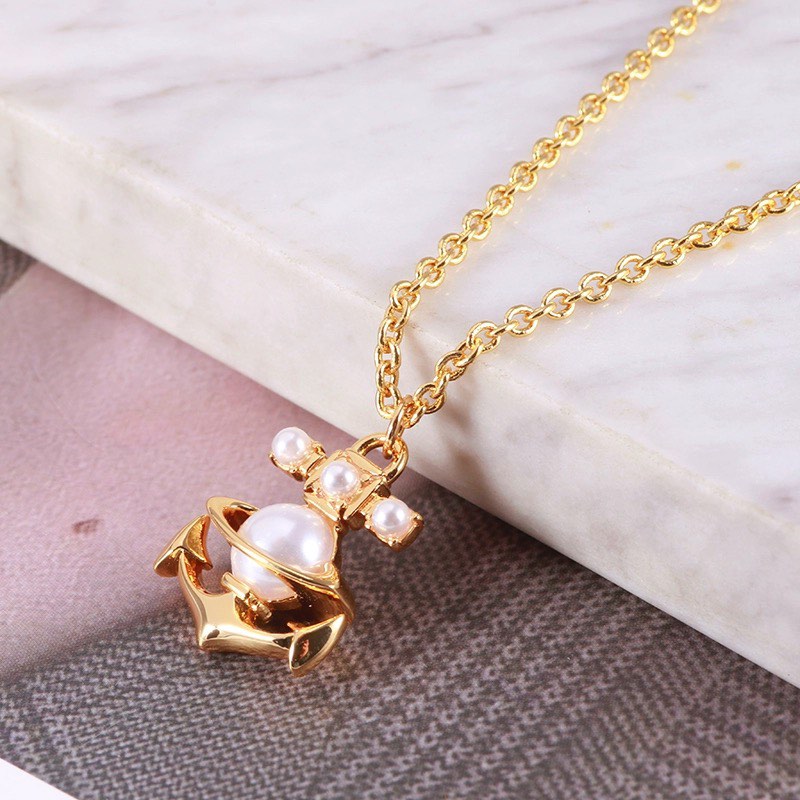 ??Vivienne Westwood Marialena Pendant Gold Anchor Necklace 
