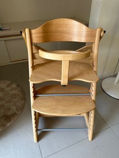 Yamatoya High Chair