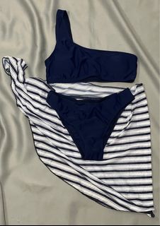 (Category: ) located in . Submitted by miss___p (Listing ID 1297923402, Image 1). Description: .