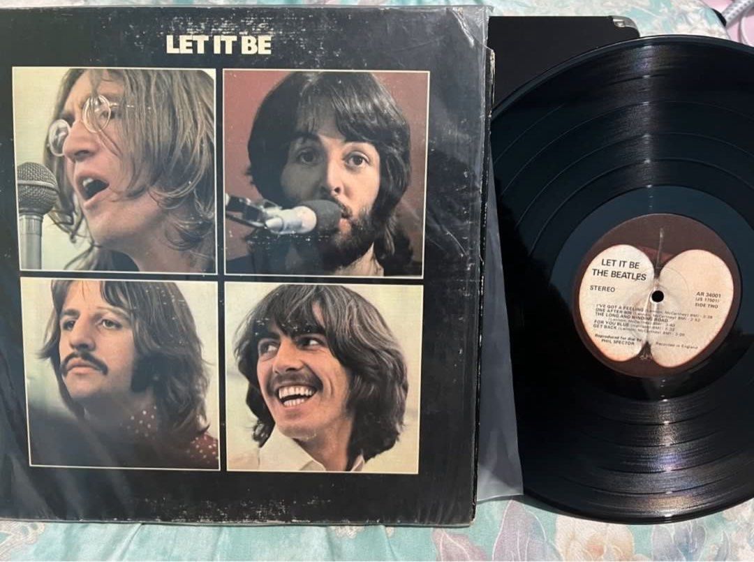 Beatles Vinyl Plaka Bundle (Category: Vinyls) located in Angeles City. Submitted by ashstuff (Listing ID 1297851721, Image 2). Description: Beatles Original Apple Record Let it Be Beatles The Early Beatles Record Beatles at Hollywood Bowl.
