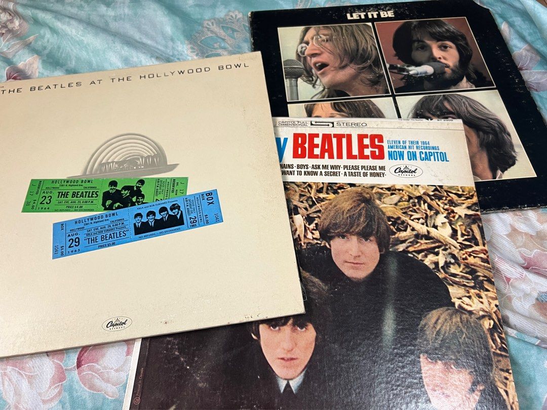 Beatles Vinyl Plaka Bundle (Category: Vinyls) located in Angeles City. Submitted by ashstuff (Listing ID 1297851721, Image 1). Description: Beatles Original Apple Record Let it Be Beatles The Early Beatles Record Beatles at Hollywood Bowl.