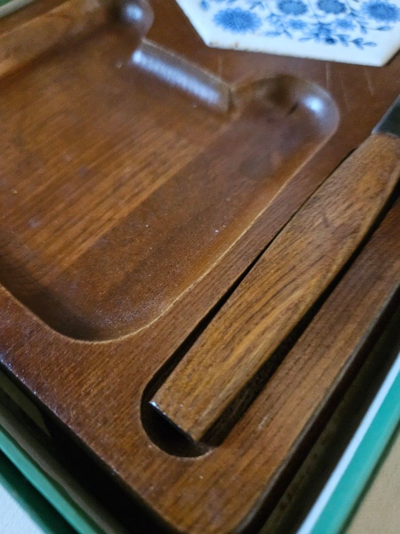 Cheese board with ceramic coaster (Category: Knives & Chopping Boards) located in Rizal. Submitted by missytin (Listing ID 1297896545, Image 3). Description: SET wooden board stainless knife ceramic coaster LP POSTED.