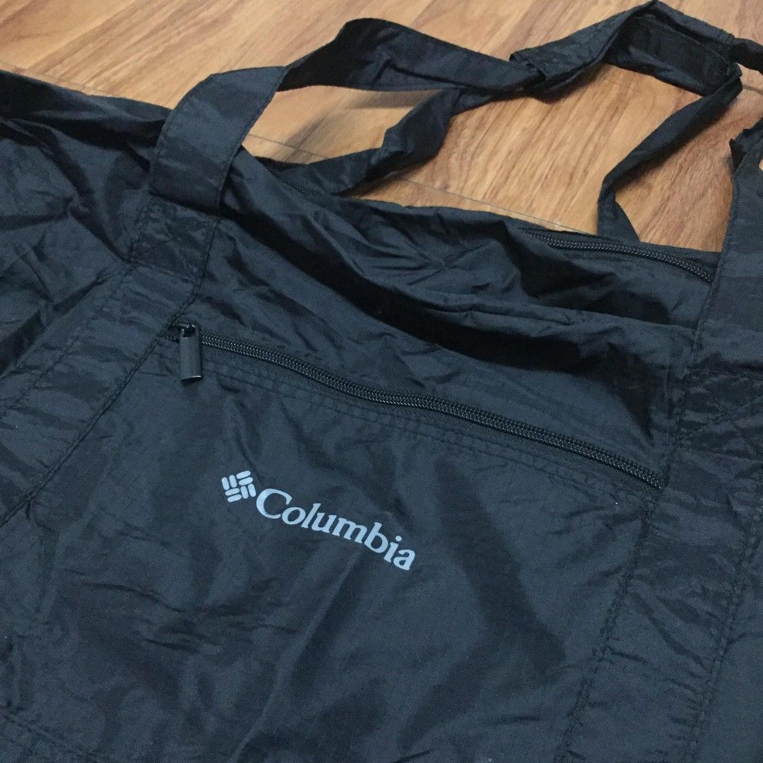 Columbia Packable Duffle Bag Authentic (Category: Backpacks) located in Bulacan. Submitted by ridersthrift_ph (Listing ID 1297911803, Image 2). Description: Excellent Condition Sign of usage Check flicks for details last price posted. joy miners and low ballers will not be entertained for sure buyer only! Payment first basis we are doing business here let's not waste each other time mop Gcash mod J&T Express no COD.