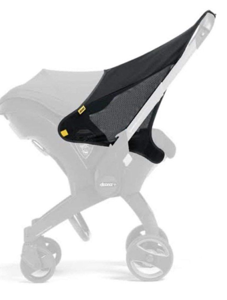 Doona Sunshade Extension (Category: Strollers) located in San Juan City. Submitted by patchvaleriano (Listing ID 1297818292, Image 2). Description: The Doona™ Sunshade Extension Like New Original Price: Php1,799 Color: Black 👶Sunlight protection 👶Increases shade over your baby and improves sunlight protection 👶Easy snap-on attachment 👶Easy to wash.