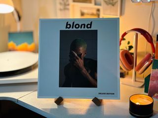 Frank Ocean - Blond (Translucent Yellow, Bootleg)