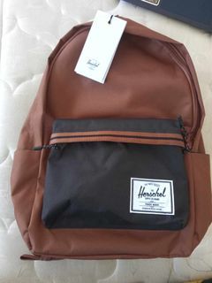 HERSCHEL - Classic XL Black/Saddle Backpack (with tag)