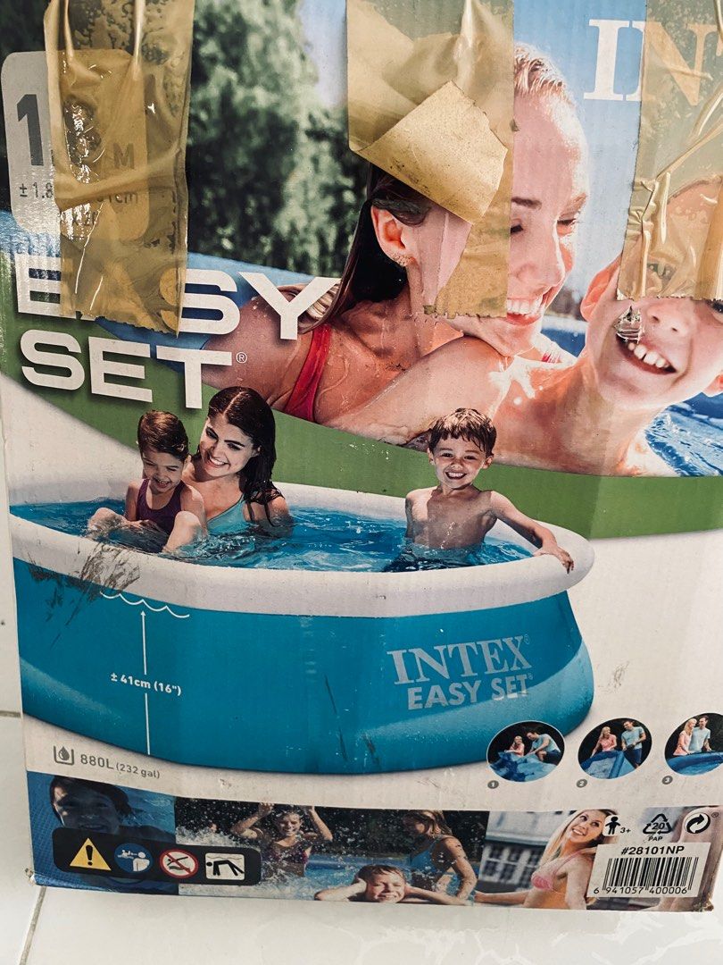 Inflatable swimming pool blue (1.83M x 51 cm) (Category: Water Sports) located in Quezon City. Submitted by flatfootedmd (Listing ID 1297954214, Image 1). Description: Only used once. Can hold 232 gallons of water 16 inches height. No damage. Price negotiable Reason for selling - cleaning space.