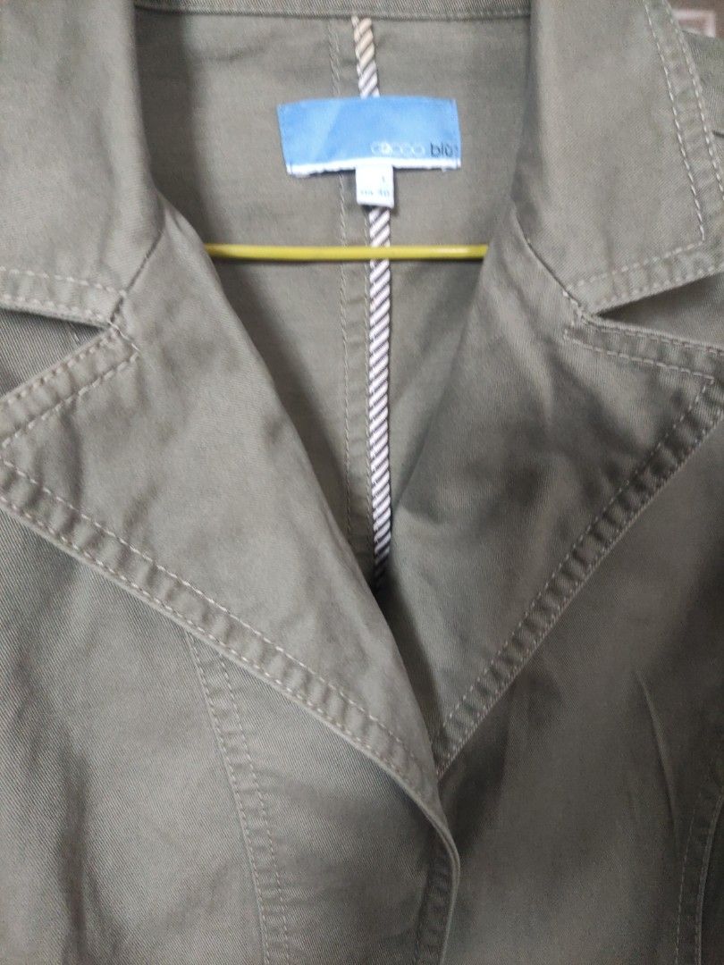 Jacket (Category: Longsleeves) located in Singapore. Submitted by sophie2002 (Listing ID 1297860453, Image 6). Description: This is brand new. Paid $69 at G2000 on impulse. My new company provides jackets so it was not worn at all. Very good quality cotten. Nice olive green. Selling very very cheap. Although L size, but M size ladies can wear too.Shoulder 38 to 39cm.