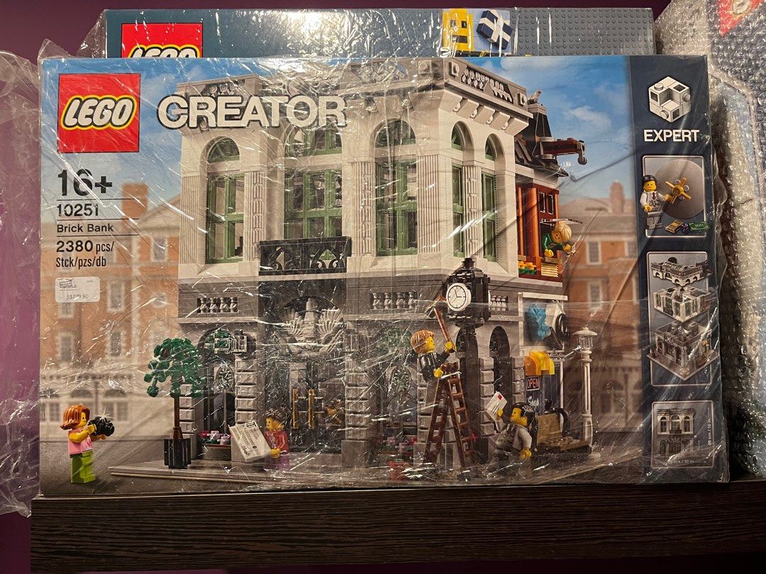 Lego modular bank hot sale