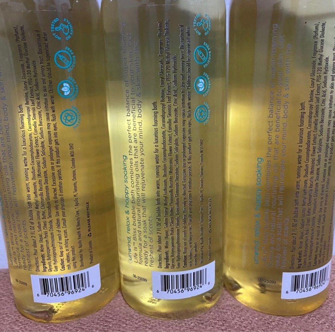 Life Is Bliss Solice Chamomile Green Tea Bubble Bath (473 mL) (Category: Bath) located in Quezon City. Submitted by xtian.store (Listing ID 1297828265, Image 2). Description: 100% ORIGINAL AND BRAND NEW PRODUCT OF [CANADA] ACTUAL PHOTOS ARE POSTED 📸 - 16 FL OZ (473 mL) - Infused with essential oils - Life is bliss bubble bath, combines the perfect balance of super foaming formula and natural nourishing oils that are beneficial to your skin. Get 