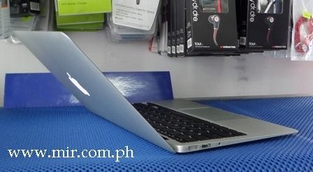 Macbook Air 13inch Complete 2018 Latest Mac OS (Category: Laptops & Notebooks) located in Mandaluyong City. Submitted by mircomputer (Listing ID 1297877846, Image 3). Description: Quality Pre owned Macbook Air 13inch mfg 2017 acquired 2018 specs: -Intel Core i5 1.8ghz processor -8.0gig DDR Ram -1.5GB Intel iris Pro VideoCard -128GB SSD Superdrive -Airport Extreme Wifi N -Built in HD Webcam -8in1 Card reader -Bluetooth -13inch Full HD Widescreen m